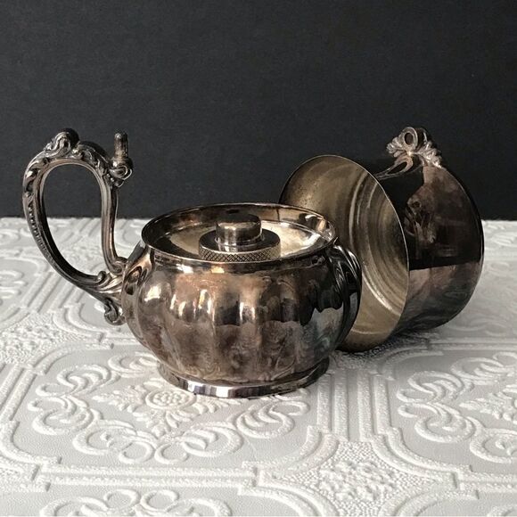 Antique Pairpoint Quadruple Silver Plate Handheld Oil Lamp with Cup - Picture 1 of 16
